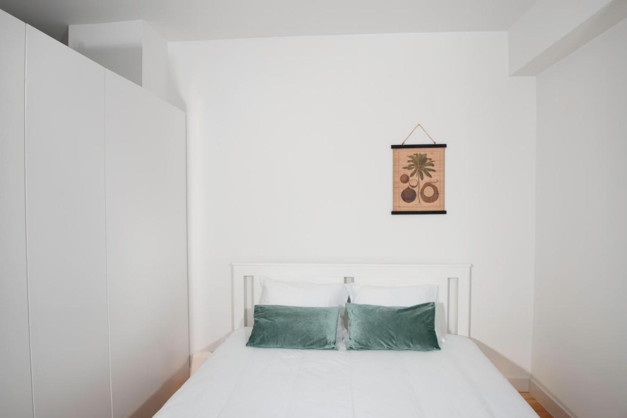 Guest H4U - Porto Batalha City Center Exterior photo